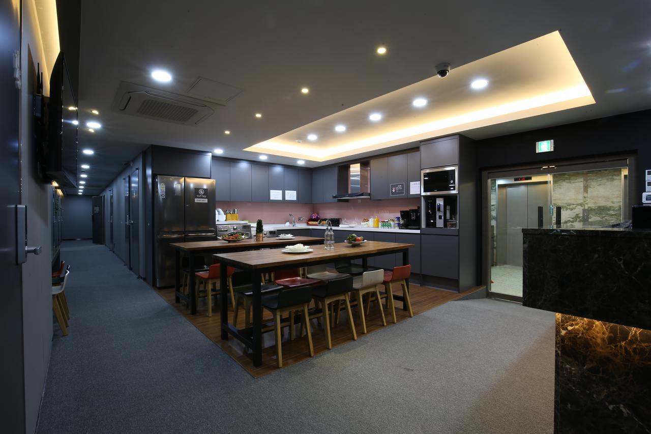 Philstay Myeongdong Seoul Eksteriør billede