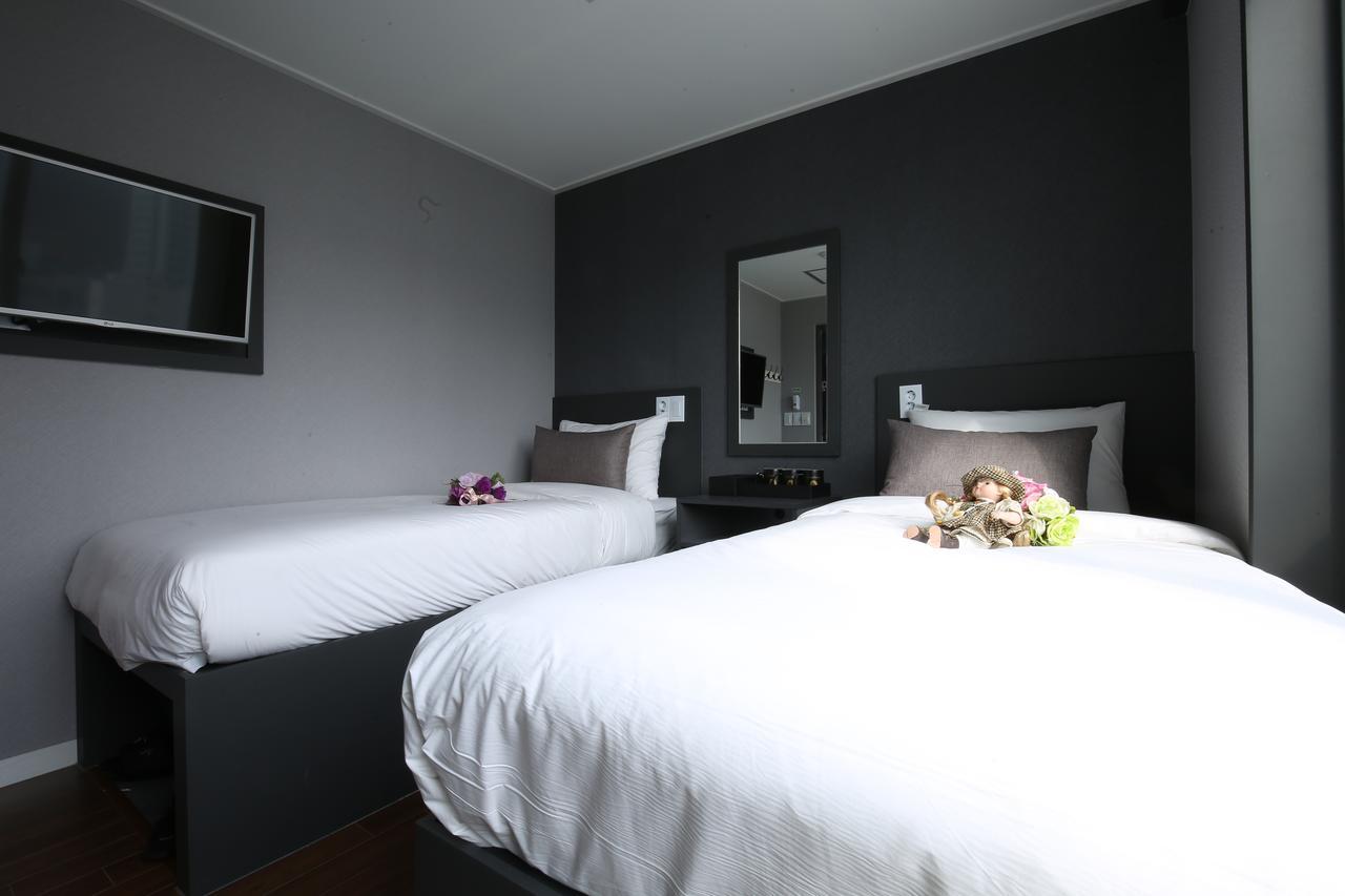 Philstay Myeongdong Seoul Værelse billede