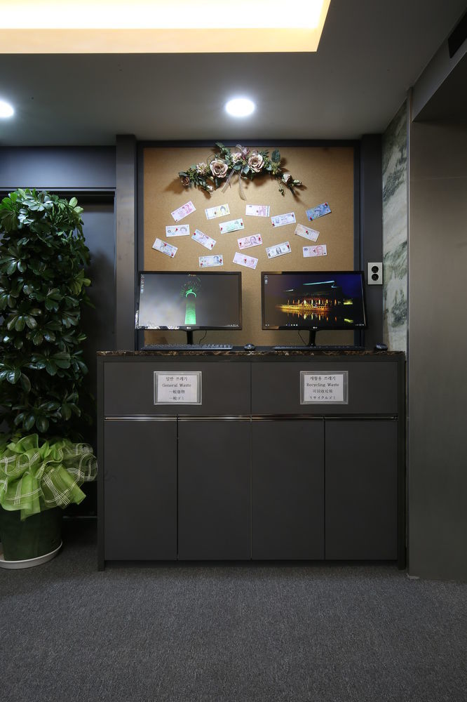 Philstay Myeongdong Seoul Eksteriør billede